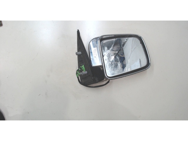 Зеркало боковое Mitsubishi L200 1996-2006 правое MR361096