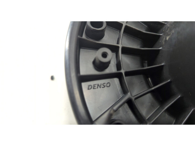 Моторчик печки Jeep Compass 2011-2016 5191345AA 5191345AA