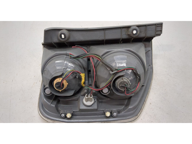 Задний фонарь          