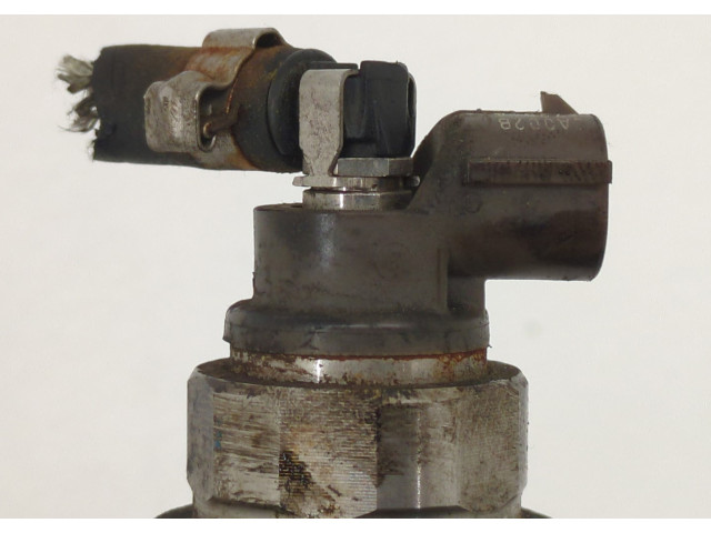 Форсунка топливная  Opel Meriva 2003-2010    5821525, 98433634     