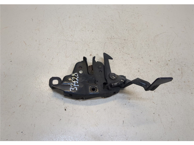 Замок капота Nissan Primera P11 1996-1998