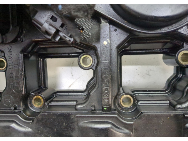 Клапанная крышка двигателя ДВС  Mercedes C W204 2006-2015 1.8  A2710101030   
