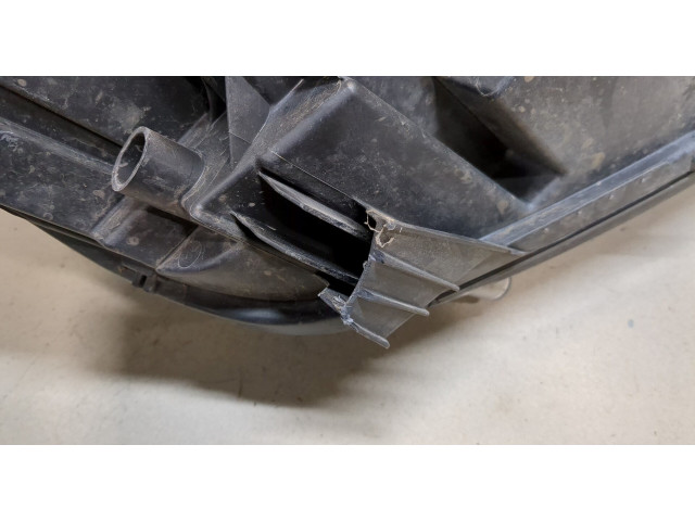 Фара передняя  Peugeot 5008 2017-2020 левая 