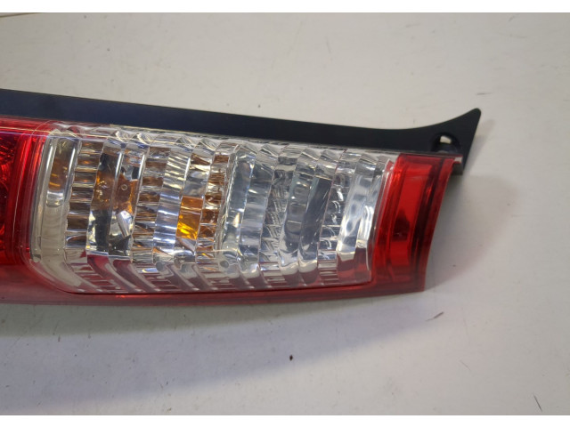 Задний фонарь