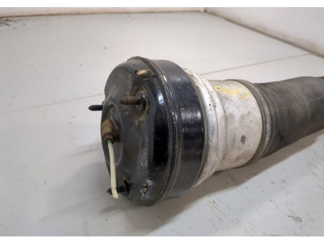 Стойка амортизатора Mercedes S W220 1998-2006 A2203202438