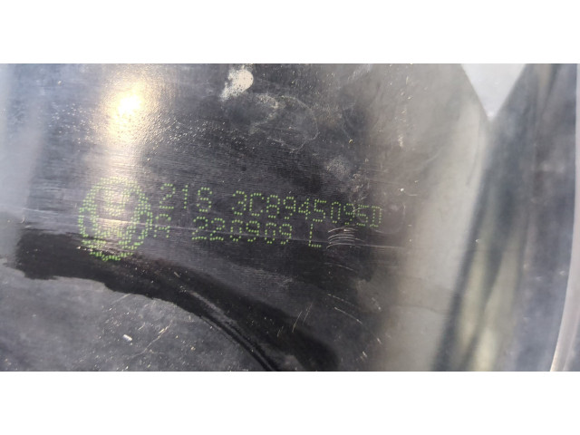 Задний фонарь          