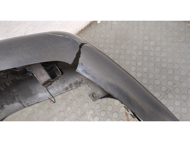 Бампер Mitsubishi Montero Sport / Pajero Sport 1996-2008 передний 6400A220