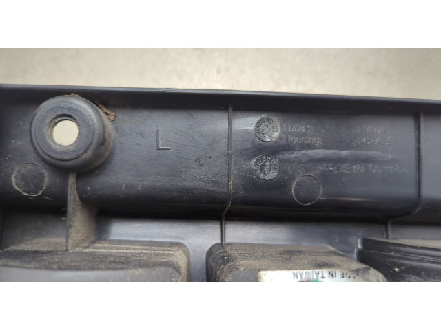 Задний фонарь 26555EA525