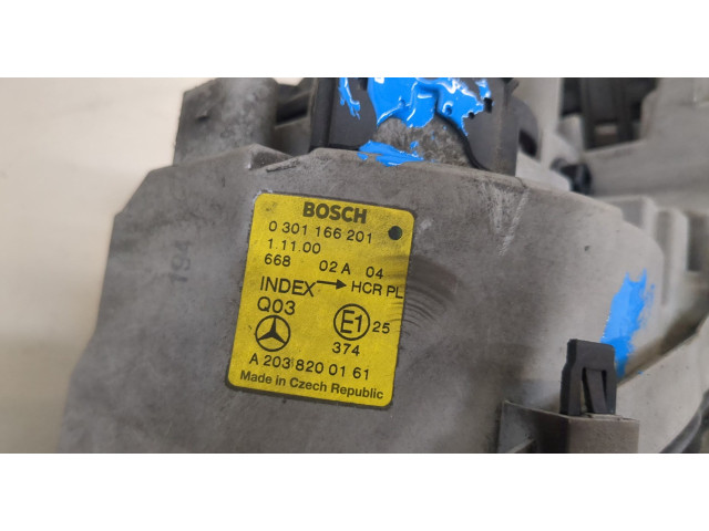 Фара передняя Mercedes C W203 2000-2008 левая