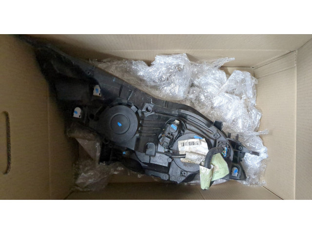 Фара передняя  Peugeot 508 2010-2018 левая 