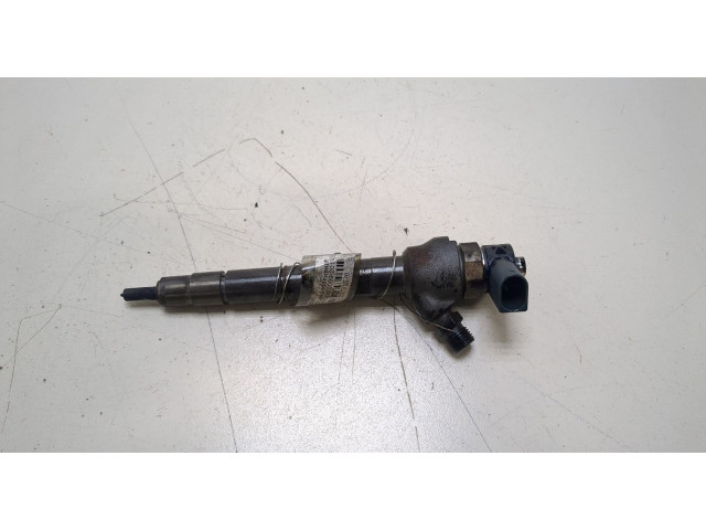 Форсунка топливная Skoda Yeti 2009-2018 0445110369