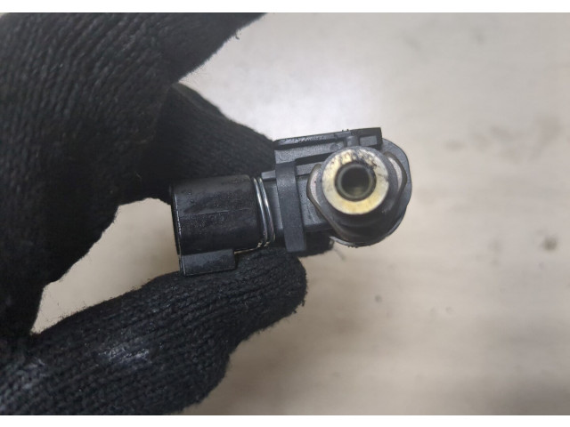 Форсунка топливная Cadillac XT5 2016-2019