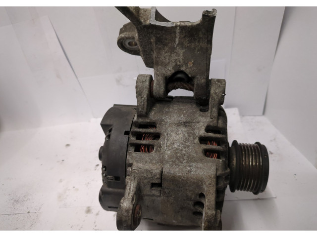 Генератор  Volkswagen Touran 2006-2010       06F903023    