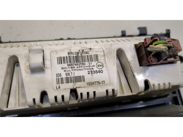 Дисплей бортового компьютера  Peugeot 407 9657882780       