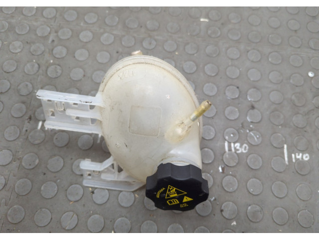 Бачок расширительный  Jeep Compass 2017-2021    