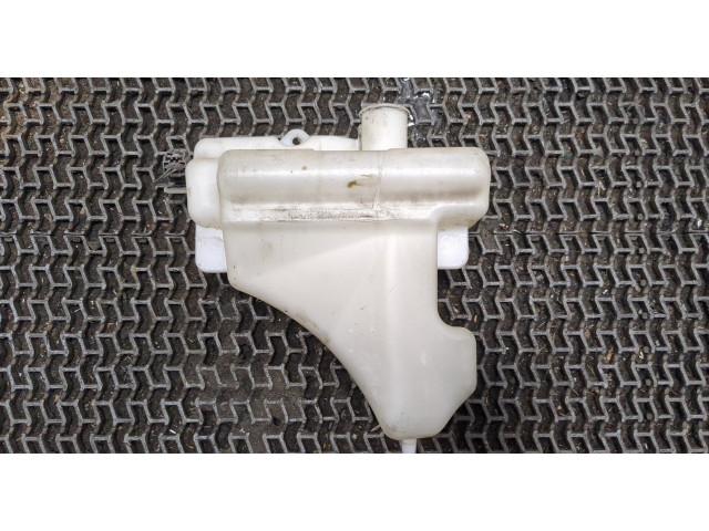 Бачок омывателя  Mazda CX-5 2012-2017 PE0115351A    2.5
