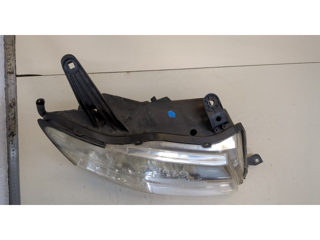 Фара передняя  Mitsubishi Pajero 2006-2014 правая 