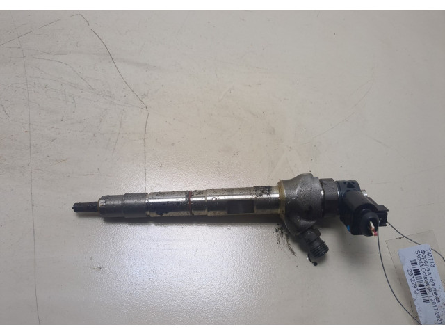 Форсунка топливная Skoda Octavia (A7) 2017-2021 04L130277AC