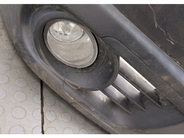 Решетка радиатора  Subaru Tribeca (B9) 2004-2014          91121XA23A