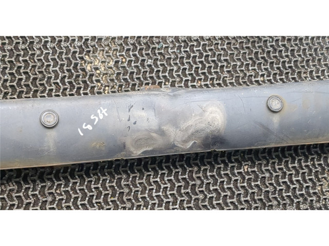 Бампер Nissan Primastar задний 8502000QAB