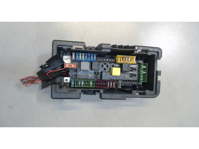 Блок предохранителей Mercedes GL X166 2012-2016 A1669063901 4.7