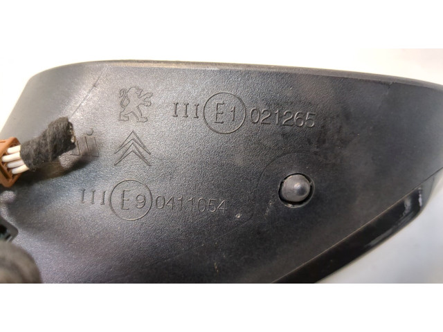 Зеркало боковое  Citroen C4 Cactus  правое           