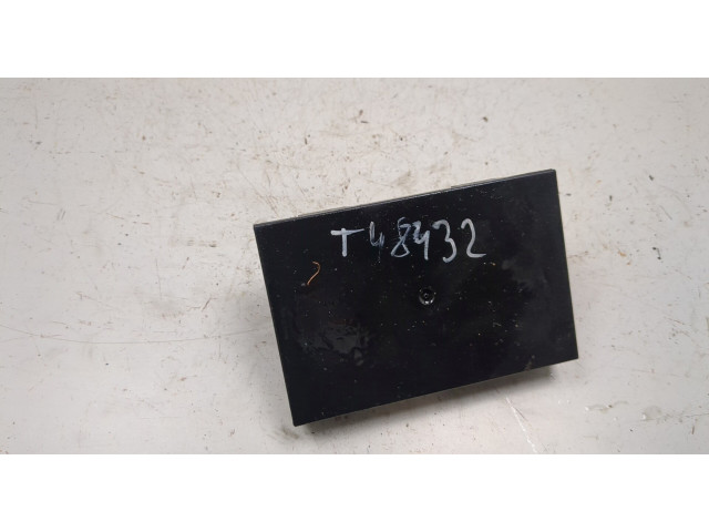 Блок комфорта Volkswagen Caddy 2004-2010