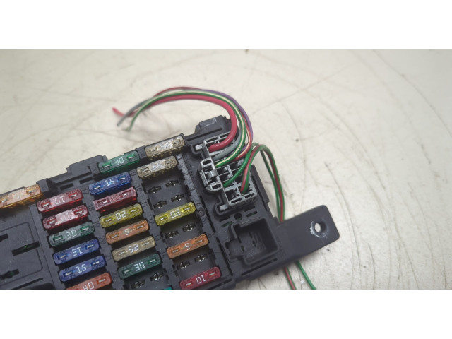 Блок предохранителей  Volvo XC70 2002-2007         