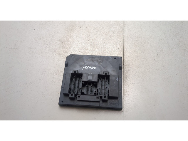 Блок комфорта  Skoda Octavia (A7) 2013-2017      5q0937084aj  