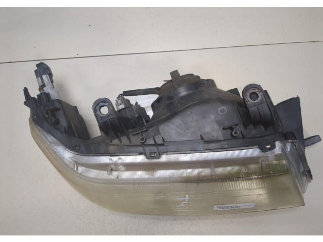 Фара передняя Mitsubishi Montero Sport / Pajero Sport 1996-2008 правая