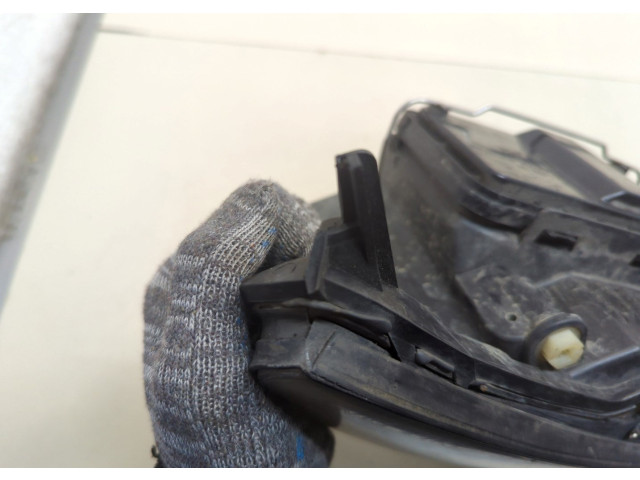 Фара передняя  Ford Focus 1 1998-2004 правая 