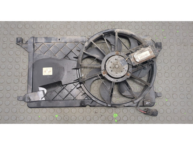 Вентилятор радиатора  Volvo V50 2007-2012    1.6 дизель       