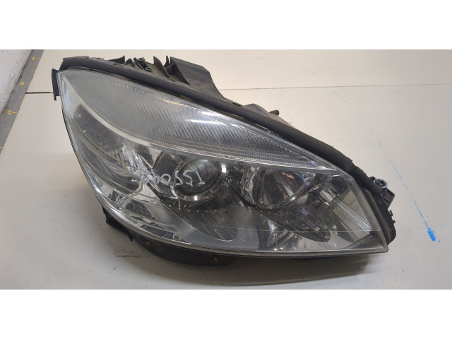 Фара передняя  Mercedes C W204 2006-2015 правая 
