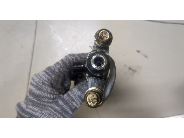 Форсунка топливная Mitsubishi Pajero / Montero 2000-2006 ME203961