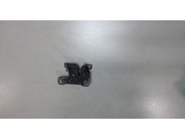 Замок капота  Audi A4 (B5) 1994-2000     