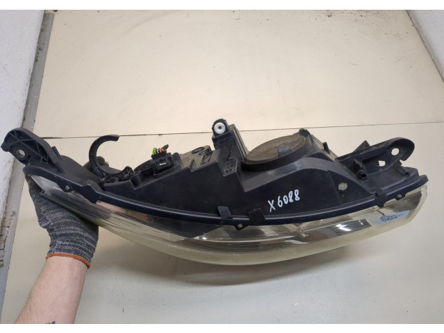 Фара передняя  Citroen DS4 2010-2018 правая 