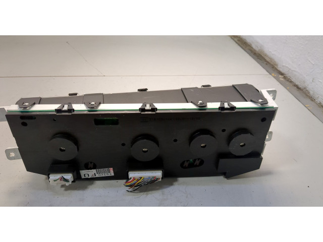 Панель приборов Nissan X-Trail (T30) 2001-2007 24820EQ320