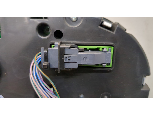 Панель приборов Jaguar XF 2015–2020