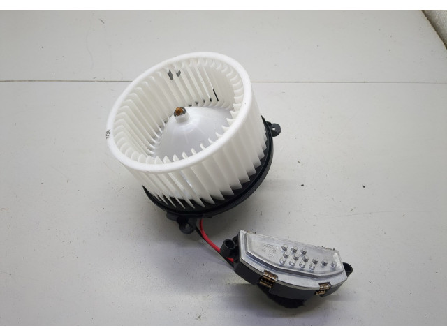 Моторчик печки  Chevrolet Trailblazer 2019-        