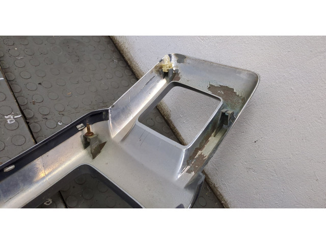 Решетка радиатора Hummer H3