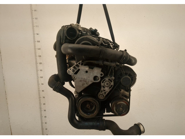 Форсунка топливная  Volkswagen Passat 6 2005-2010         