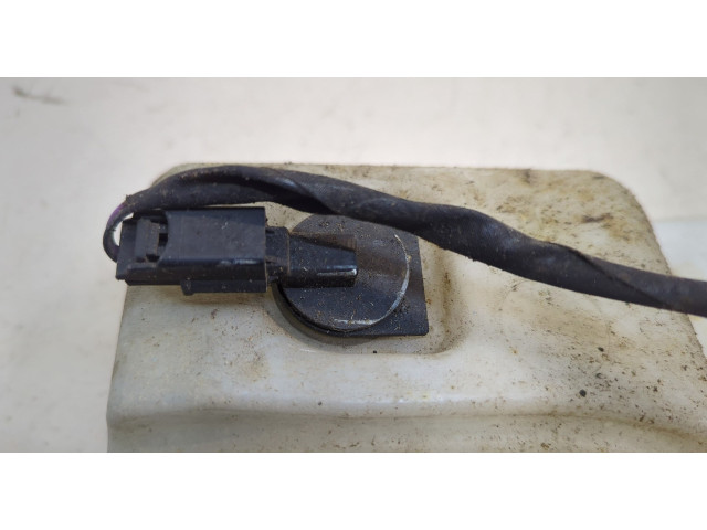 Бачок омывателя  Lincoln MKZ 2016-2020 HS7Z17618A   