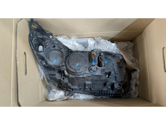 Фара передняя  Citroen C5 2008-2017 левая 