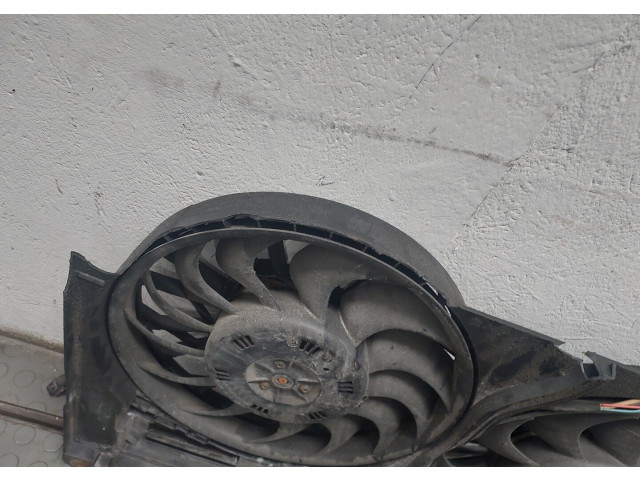 Вентилятор радиатора  Audi A8 (D3) 2007-2010           