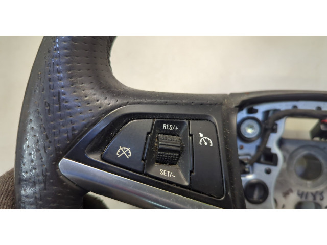 Руль  Opel Insignia 2008-2017           13306881