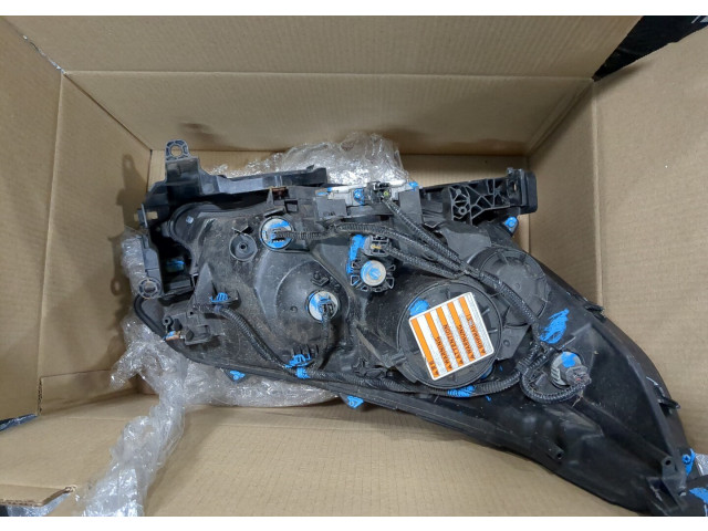 Фара передняя  Honda CR-V 2012-2018 левая 