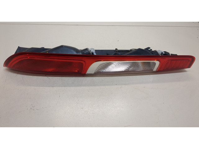 Задний фонарь          