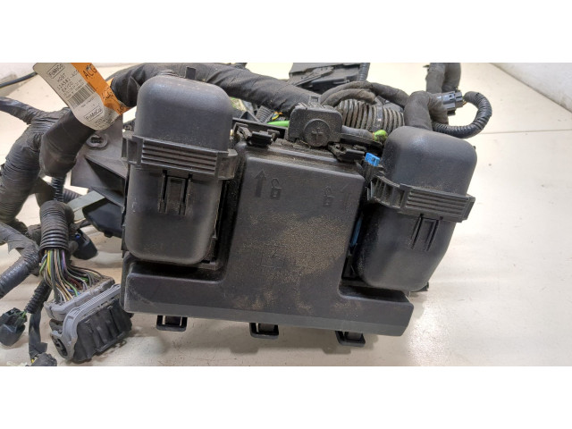 Блок предохранителей  Ford Fusion 2017- USA         