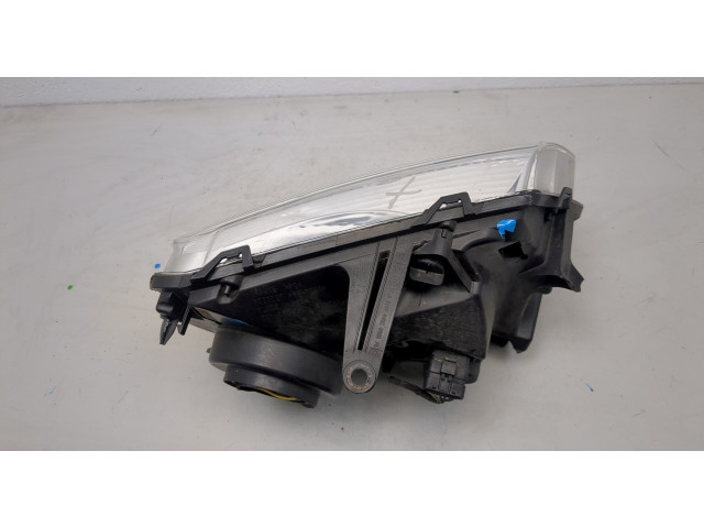 Фара передняя Dacia Duster 2010-2017 левая