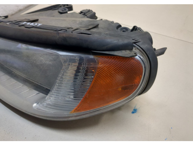 Фара передняя  Volvo V70 2007-2013 левая 